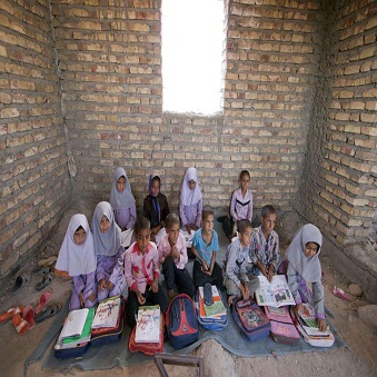 تحقیق مشکلات موجود در مدارس ایران