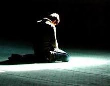 اهمیت نماز و نقش کلیدی دعا و توسل در زندگی
